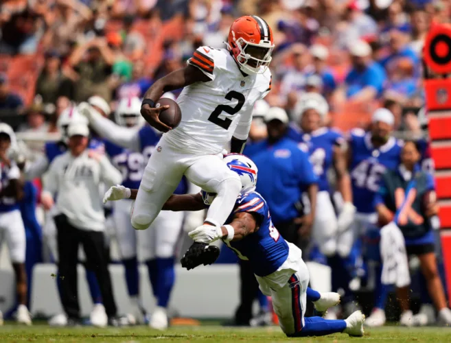 Browns fall to Bills in 2nd preseason game as team’s QB decision looms